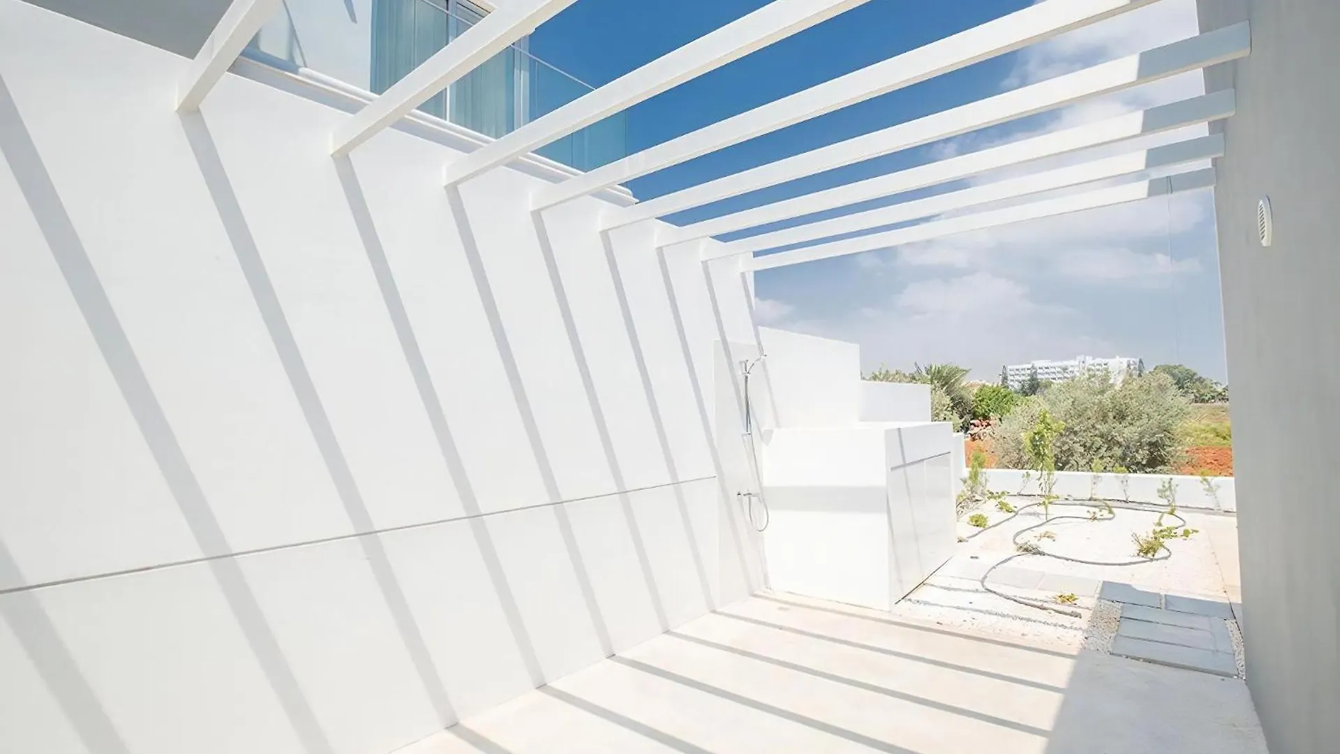 Villa Manta Platina - Brand New Luxury 3 Bedroom Protaras Villa With Private Pool